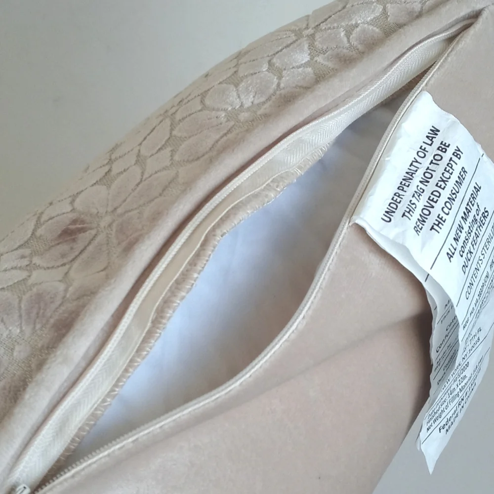 Sag Harbor Decorative Elegant Floral Velvet Genuine Duck Feather Pillow 14